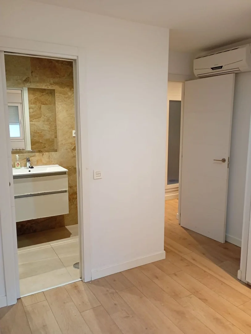 Piso en calle Salas Barbadillo, 62 - Foto 14