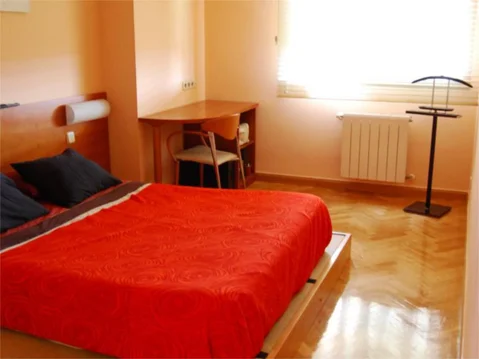 Piso en  Calle de Nicolás Salmerón 32 - Foto 10