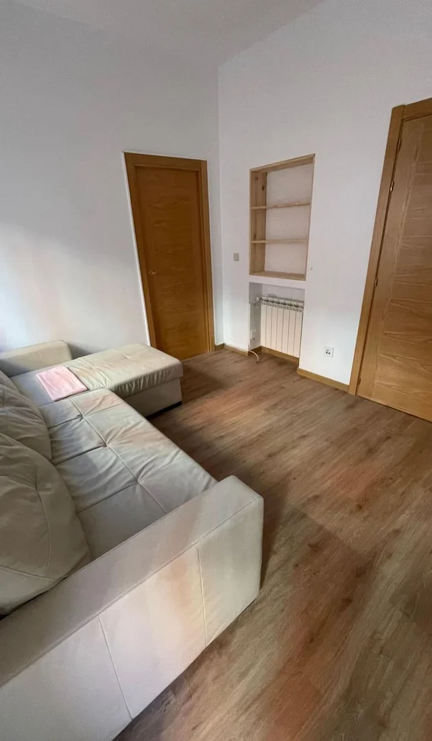 Piso en calle de Saavedra Fajardo, 18