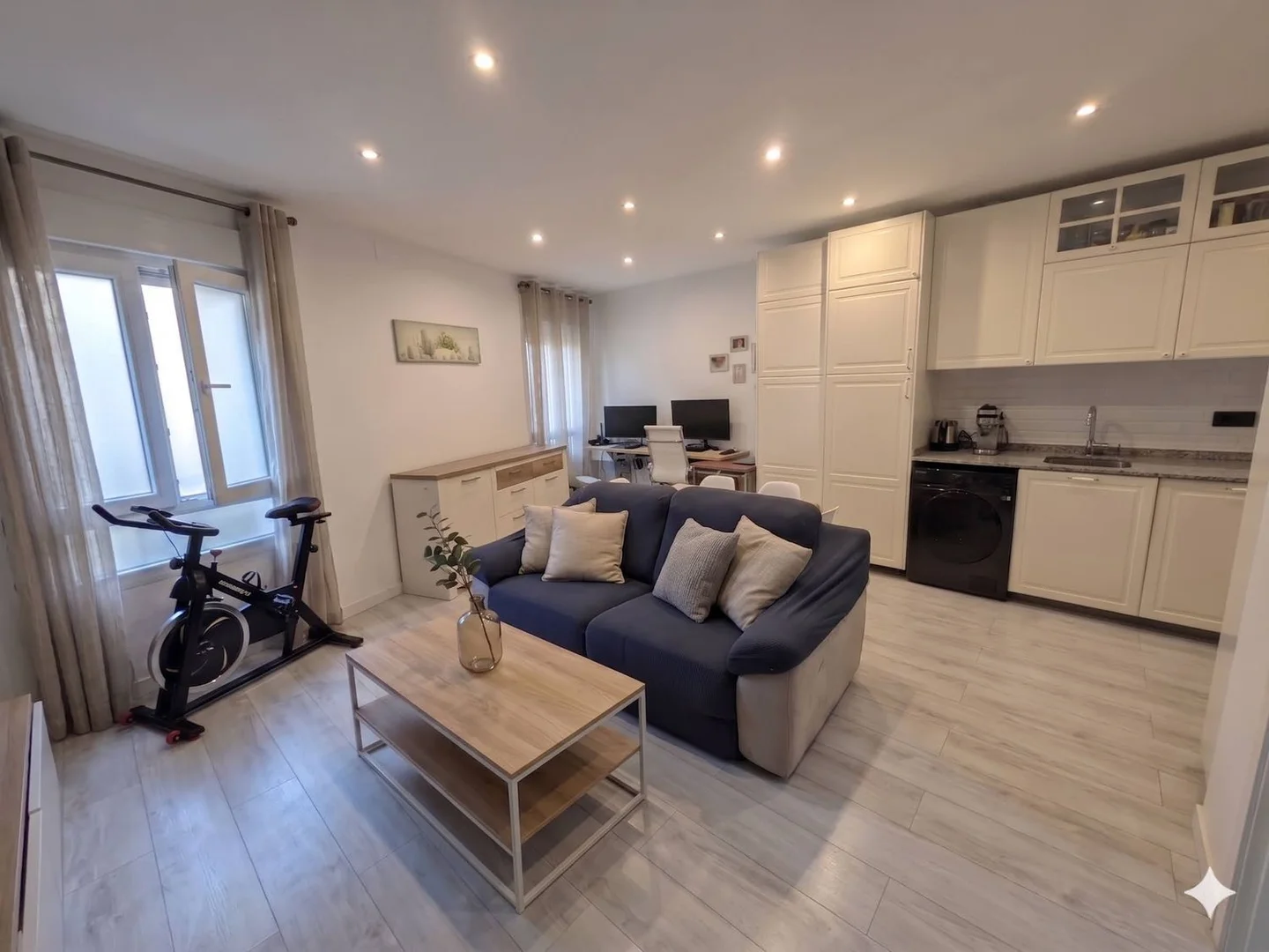 Piso en avenida de Felipe II, 28 - Foto 1