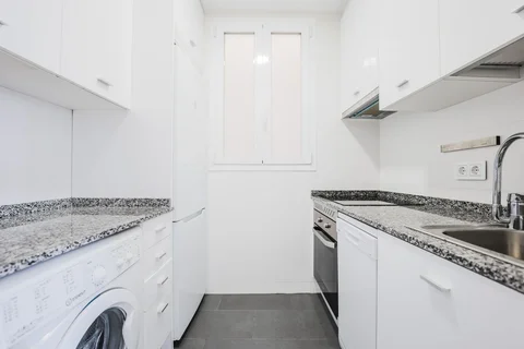 Alquiler de piso en Lavapiés-Embajadores - Foto 5