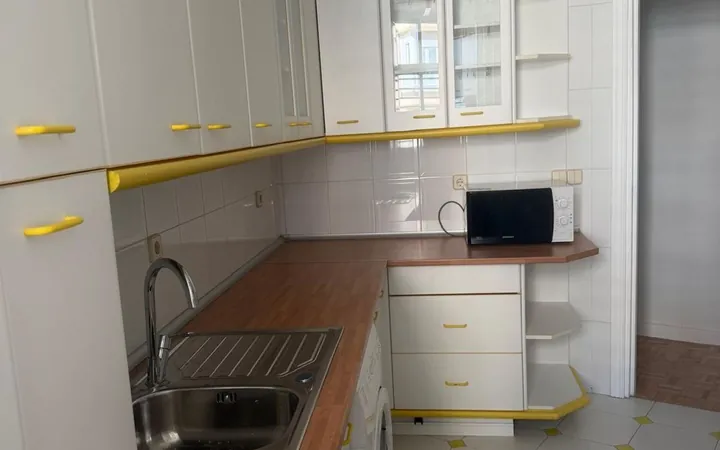 Piso en Calle de Villamanín, 31, Lucero - Foto 14