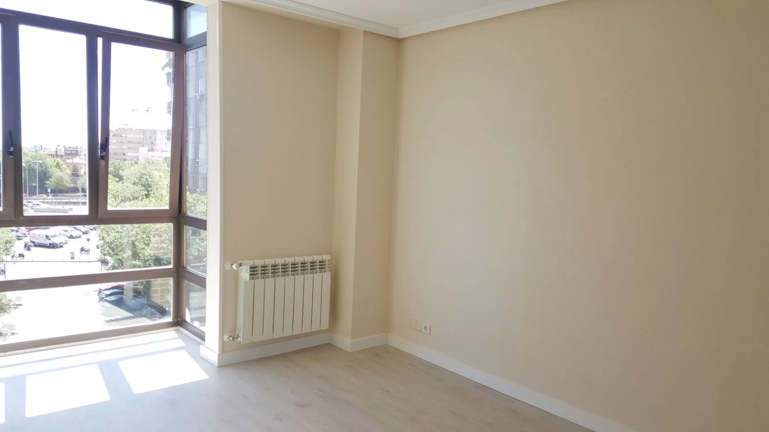 Piso en calle de Clara del Rey, 9 - Foto 3