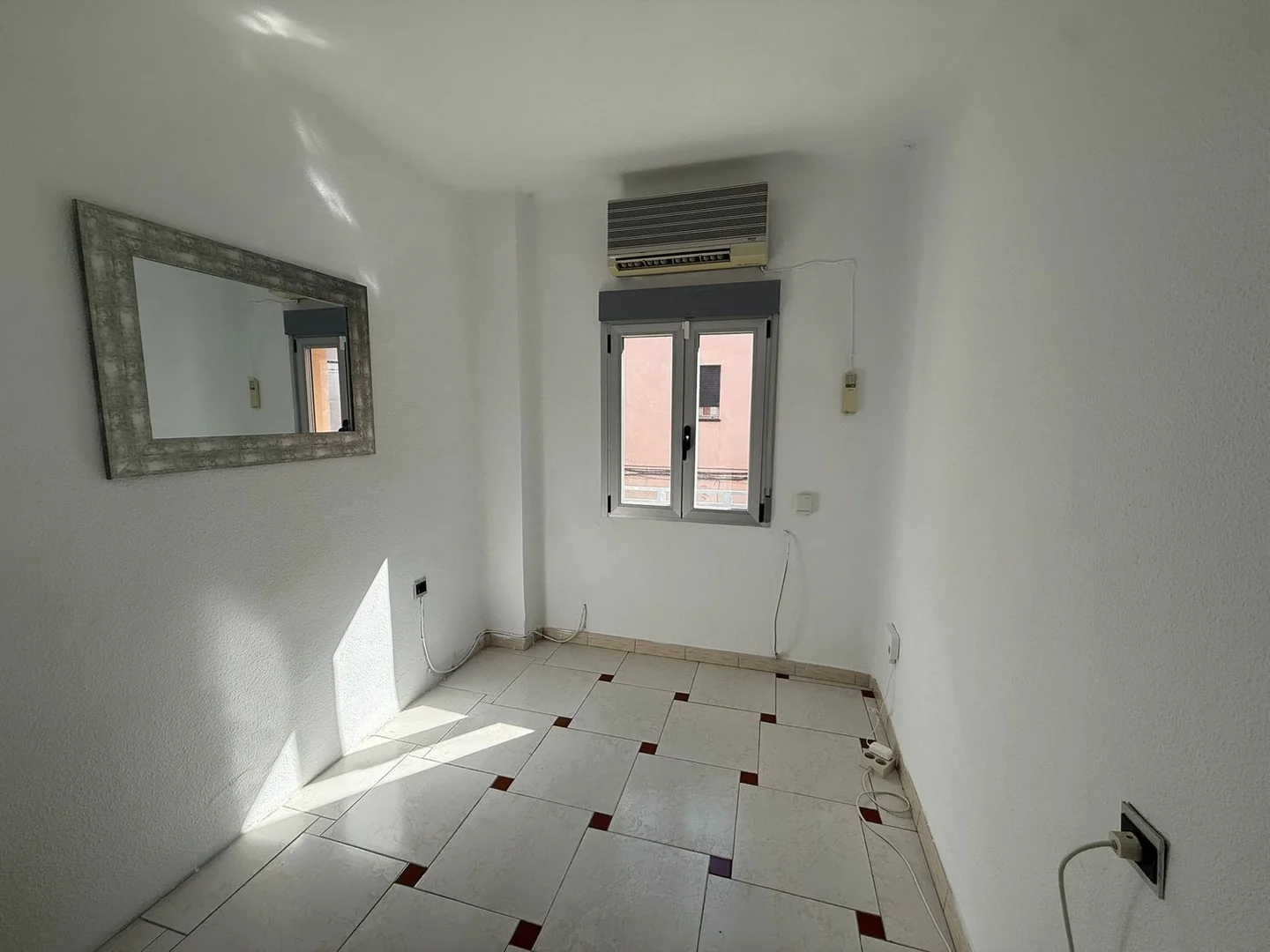 Piso en Calle Teniente Ochoa Olalla - Foto 6