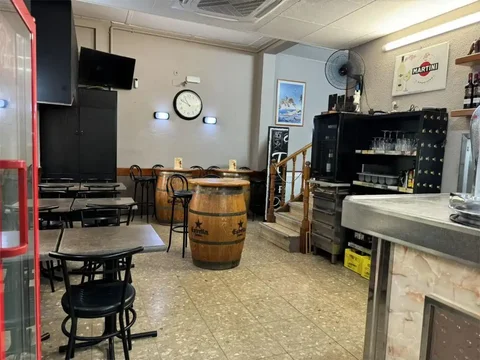 Local comercial en  Carrer dels Àngels 10 - Foto 4
