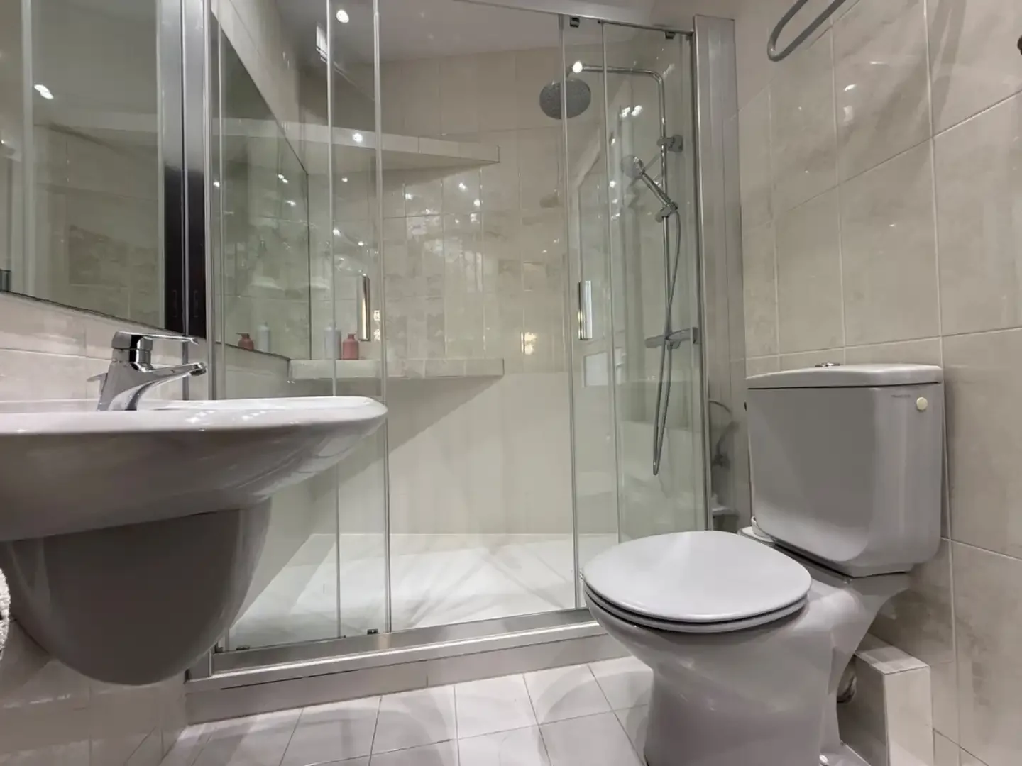 Piso en  Barcelona Capital - Foto 11