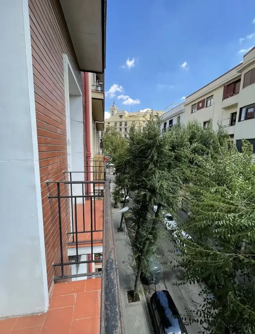Piso en  Calle de Altamirano 6 - Foto 3
