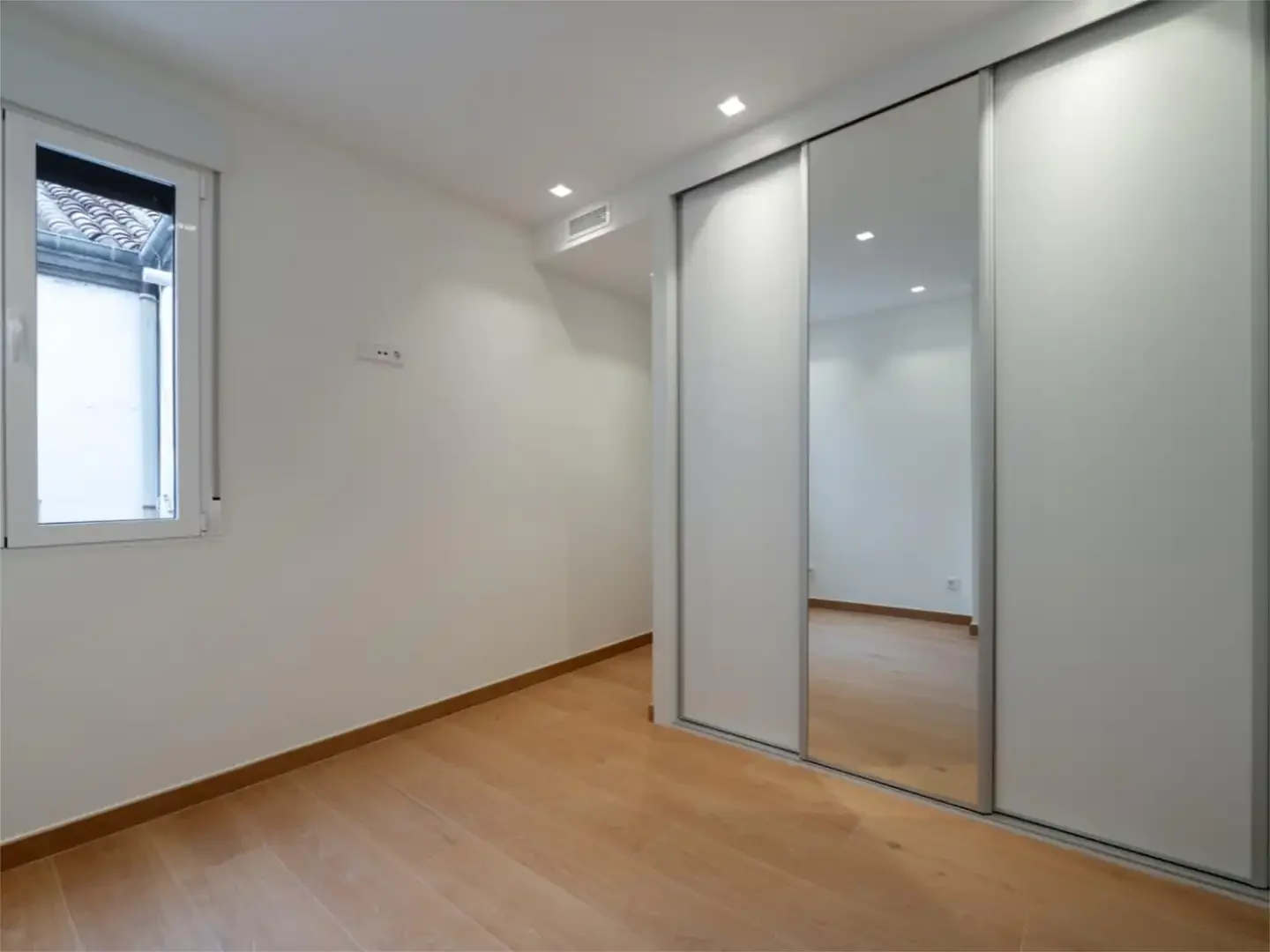 Piso en  Calle de Cadarso 4 - Foto 56