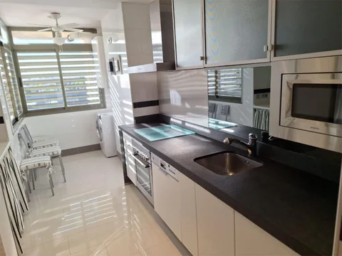 Piso en  Avenida de los Prunos 1 - Foto 8