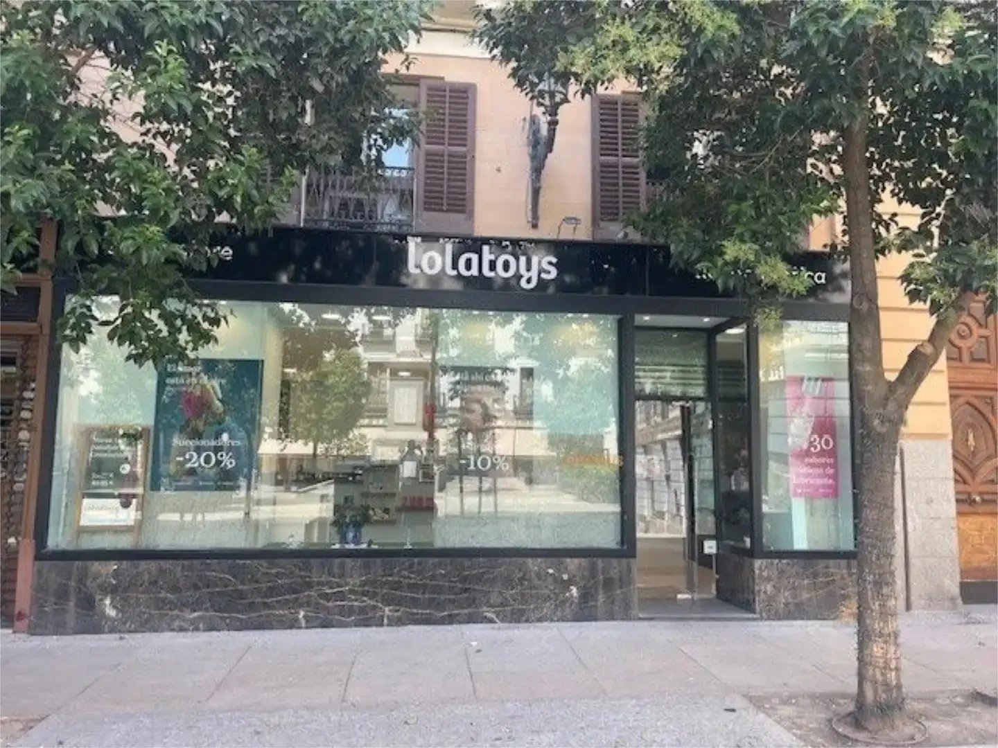 Local comercial en  Calle del Marqués Viudo de Pontejos 1 - Foto 7