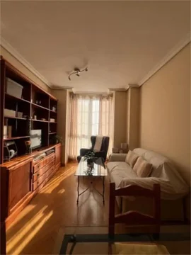 Piso en Embajadores - Foto 3