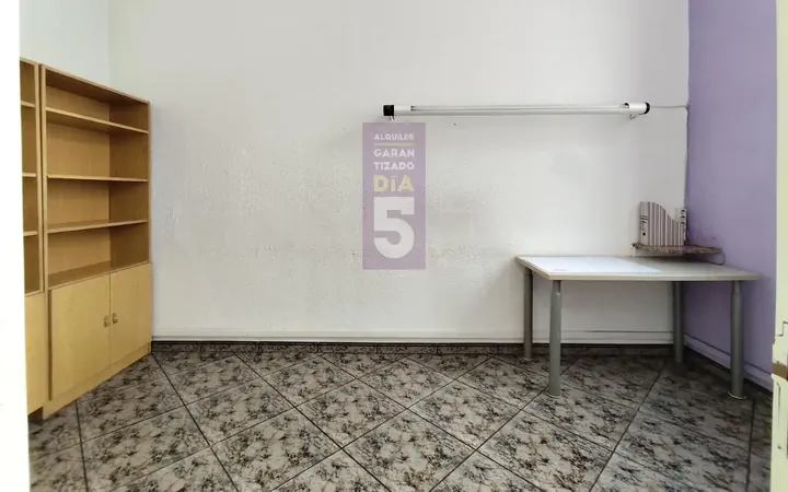 Local comercial en  AMILCAR - Foto 4