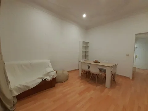 Piso en calle de Balmes, 153 - Foto 2