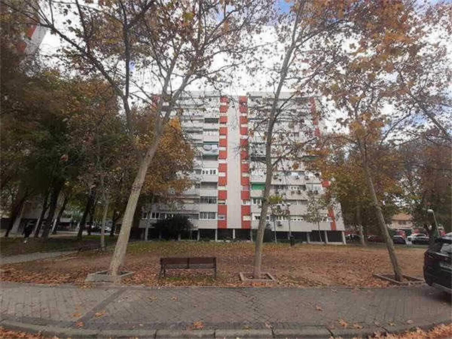 Piso en  Calle Deva 6