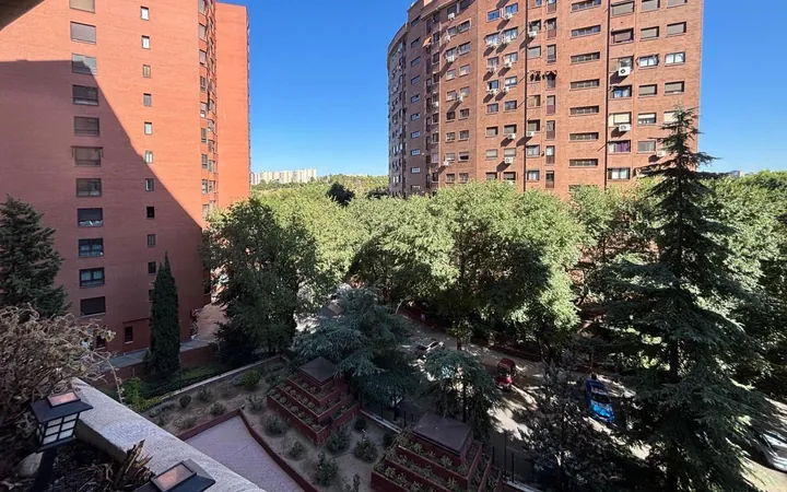 Piso en Calle de Juan Esplandiú, Estrella - Foto 1
