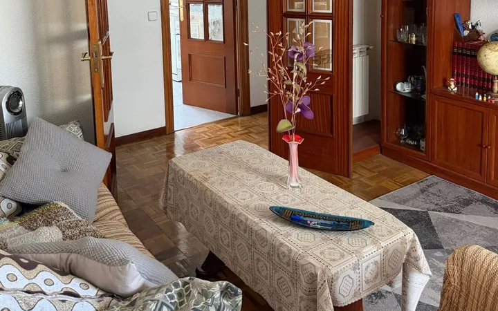 Piso en Pinar del Rey - Foto 1