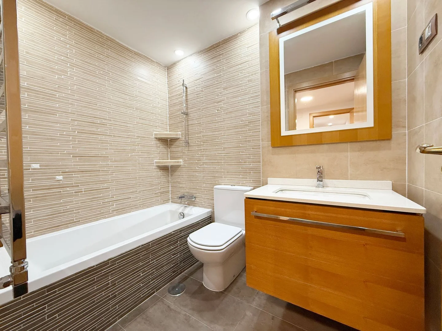 Piso en avenida del Monasterio de El Escorial, 55 - Foto 14