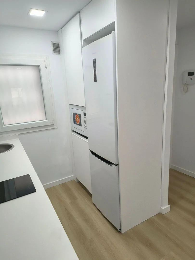 Piso en calle de Ponferrada, 26 - Foto 4