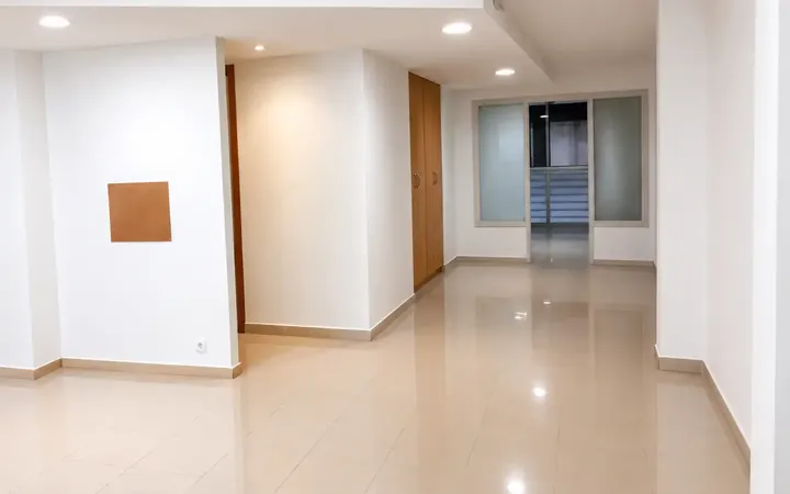 Local comercial en  Carrer de la Indústria 246 - Foto 6
