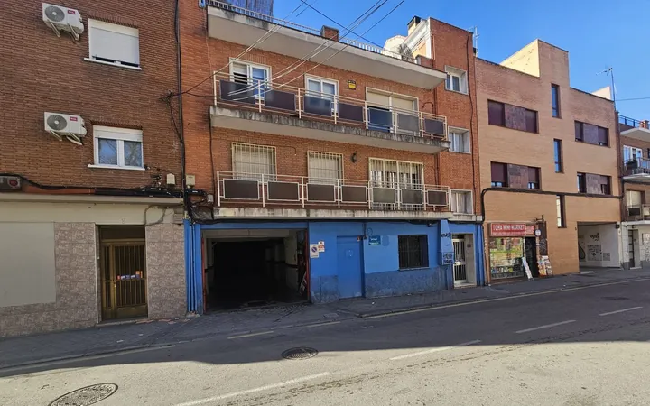 Local en Calle de Sandalio López, 3, Tres Olivos - Valverde - Foto 1