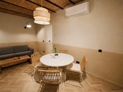 Piso en  Avinguda Meridiana 90 - Foto 4