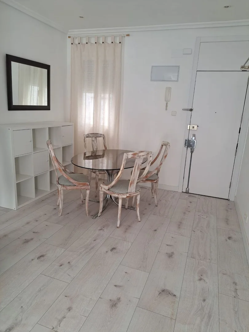 Piso en Barrio Fuente del Berro - Foto 7