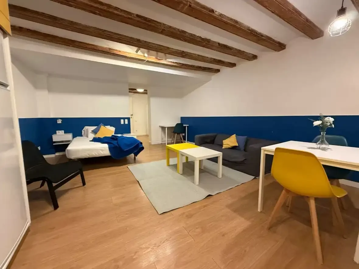 Estudio en  Carrer de Ferran 16 - Foto 9