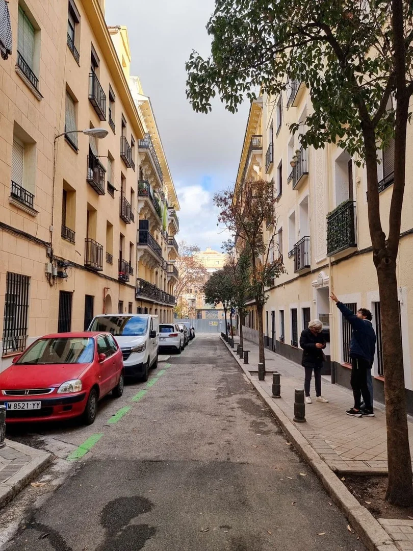 Piso en Pasaje Montesa, 6 - Foto 2