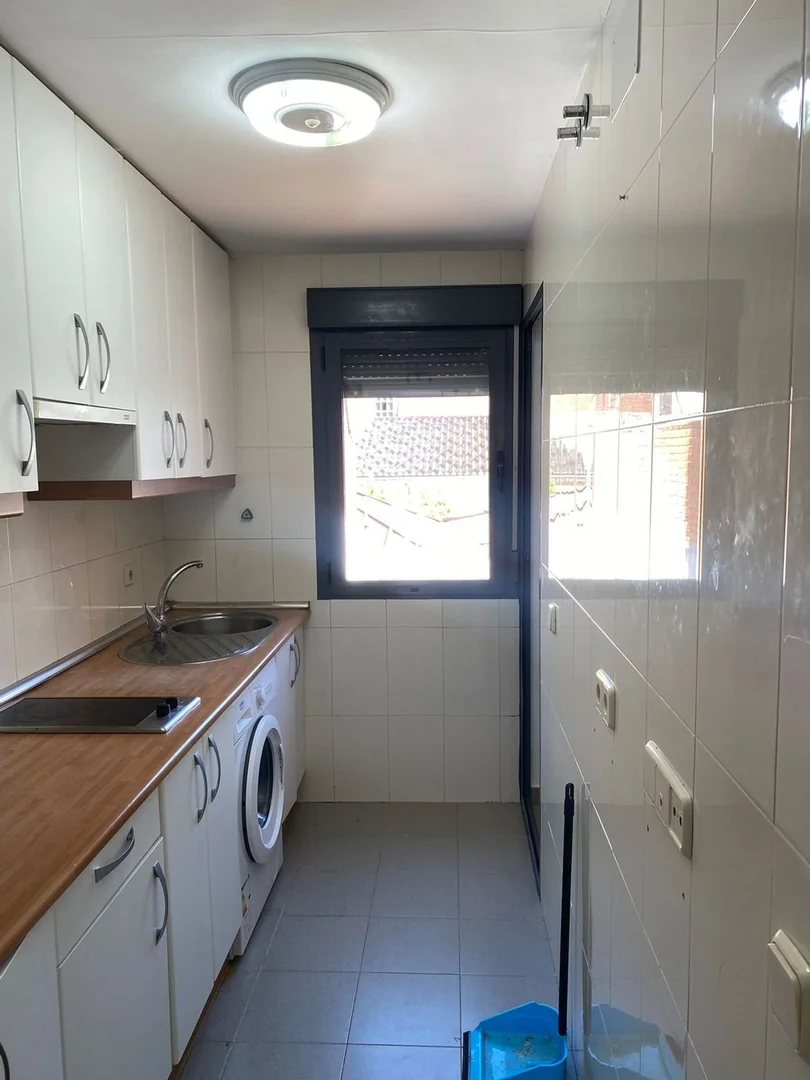 Estudio en Josefina Veredas, Pradolongo - Foto 11