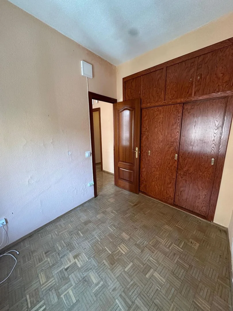 Piso en Calle de Galileo, 32 - Foto 3