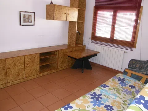 Piso en calle de Benicarló, 12 - Foto 1