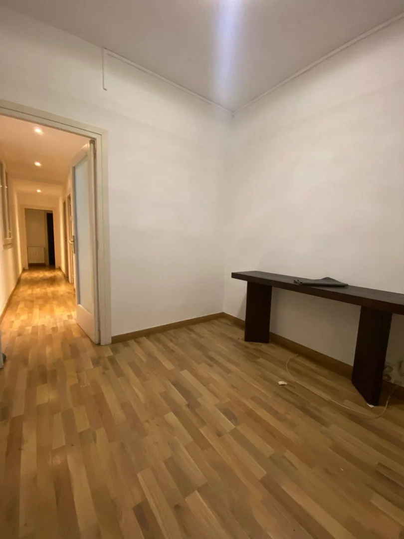 Piso en calle de Rocafort, 225 - Foto 14