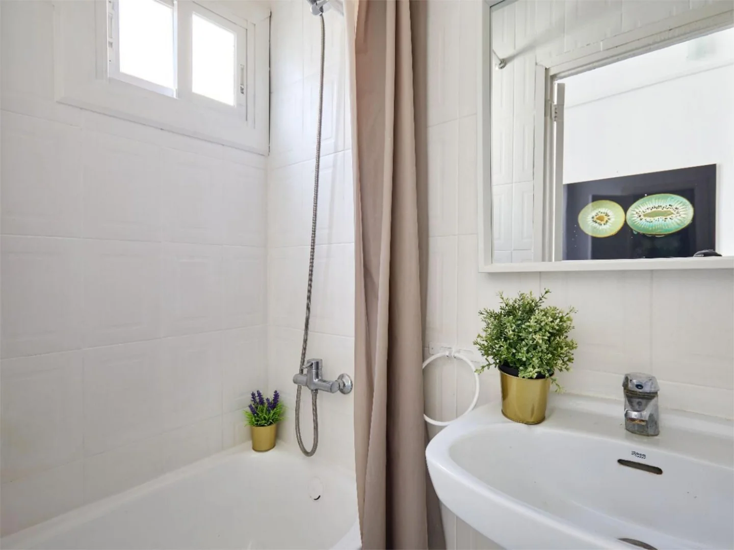 Piso en  Carrer de Salvà 44 - Foto 9