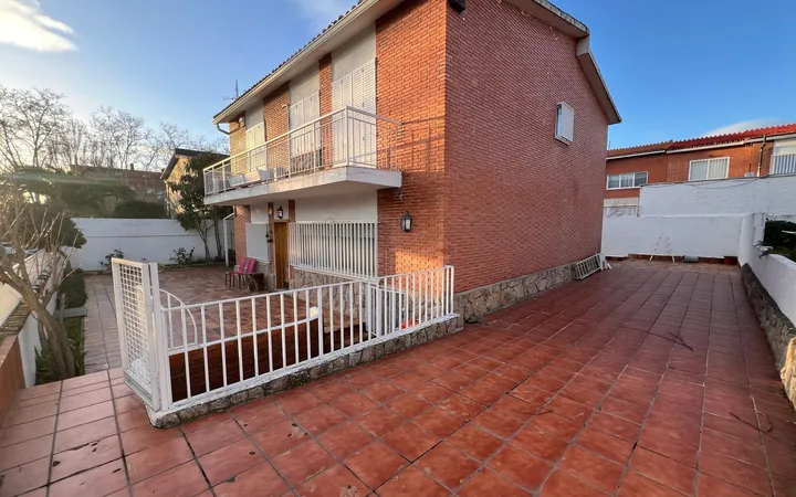 Casa o chalet independiente en Calle de Gómez Hemans, 21 - Foto 1