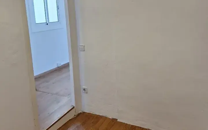 Piso en  Carrer d'Àvila 34 - Foto 8