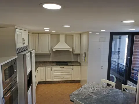 Piso en calle del Monasterio de Sobrado, 14 - Foto 6