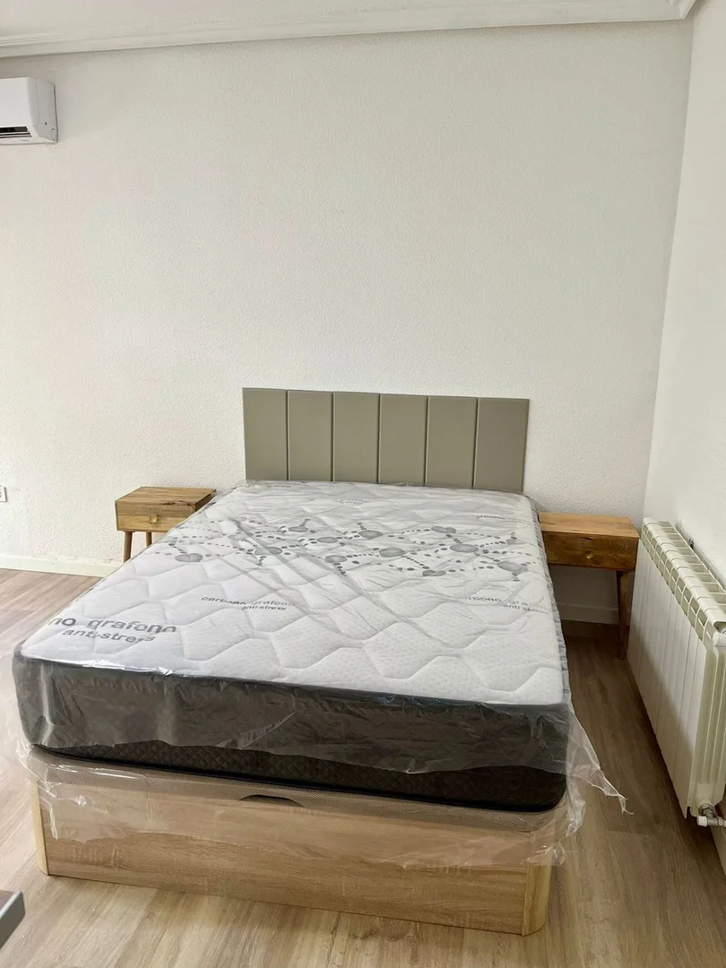 Estudio en Calle de Robledo, 18, Valdeacederas - Foto 4