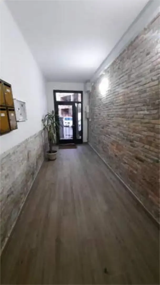 Piso en Horta-Guinardo - Foto 1