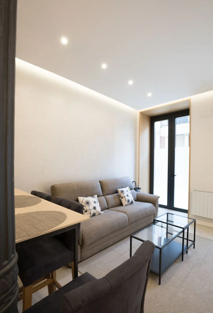 Piso en calle de Juan Álvarez Mendizábal, 10 - Foto 3