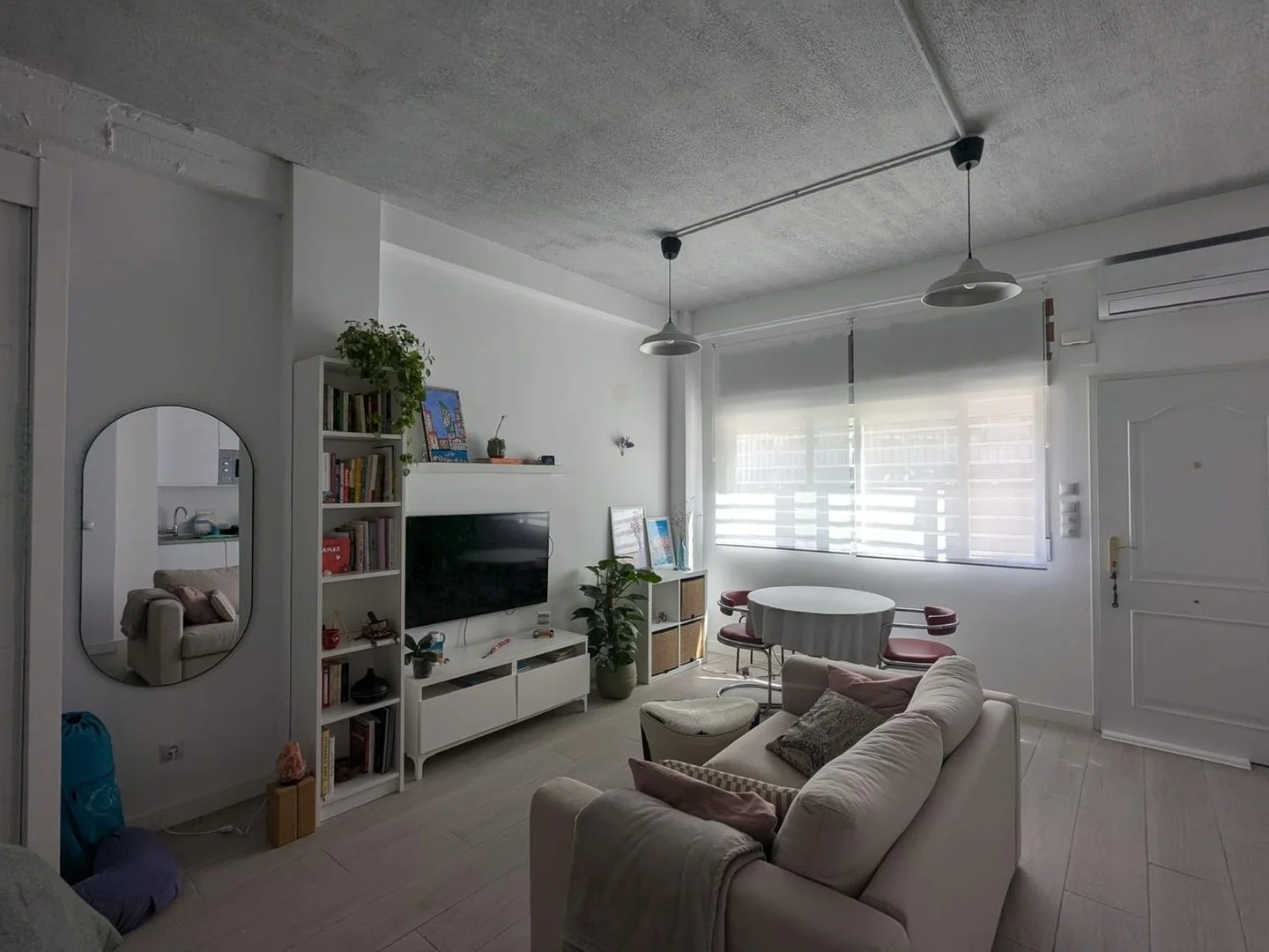 Estudio en calle de Aristóteles, 1