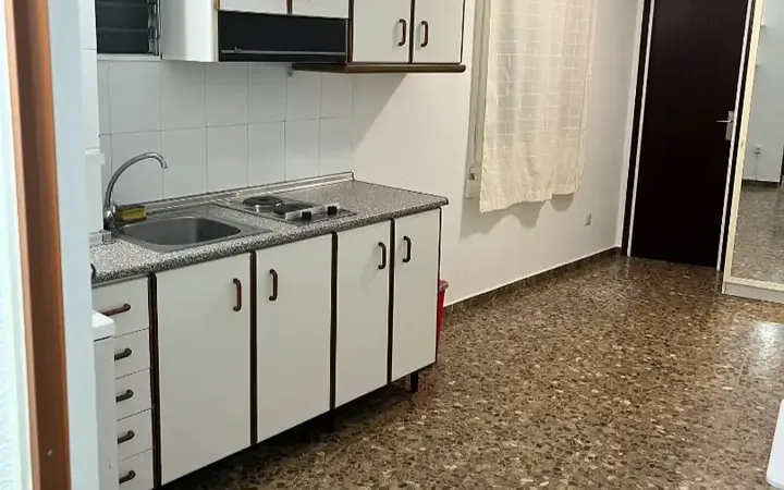 Estudio en  Carrer de Mejía Lequerica 10 - Foto 3