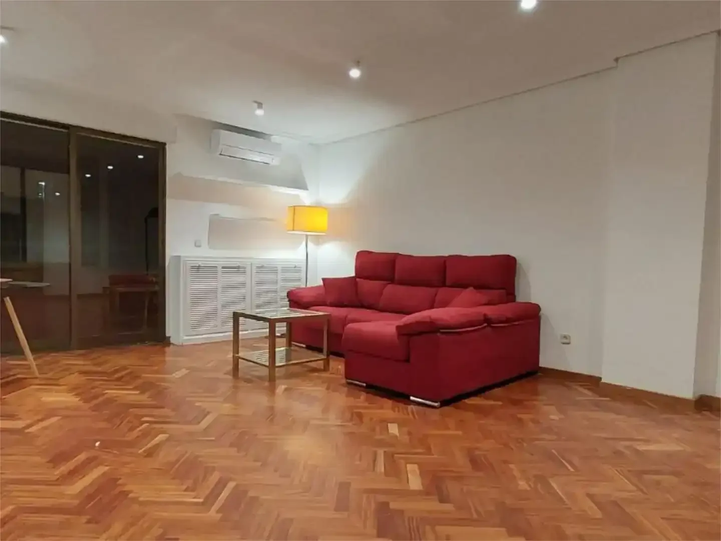 Piso en  Calle de Rafael Calvo 7 - Foto 4