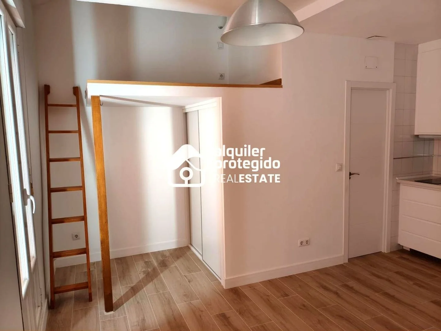 Estudio en Calle del Pico Cejo, Numancia - Foto 5