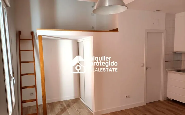 Estudio en Calle del Pico Cejo, Numancia - Foto 5