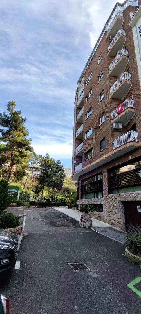 Piso en calle de Alfonso XII, 15 - Foto 1