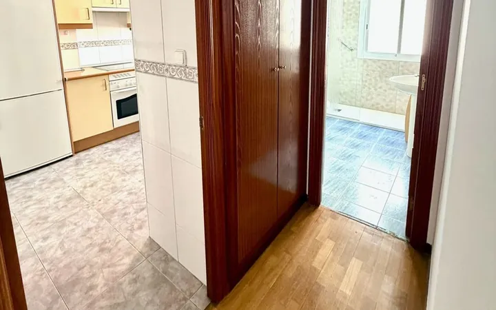 Piso en Calle de la Virgen de la Fuencisla, 6, Concepción - Foto 4