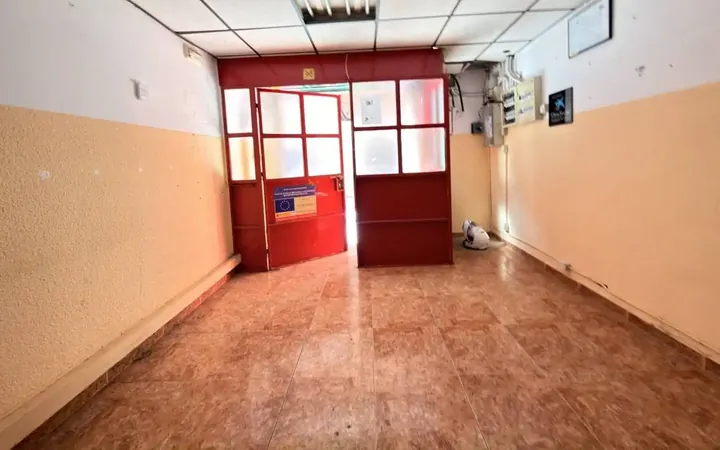 Local comercial en  Calle AGUDELLS 81 - Foto 33