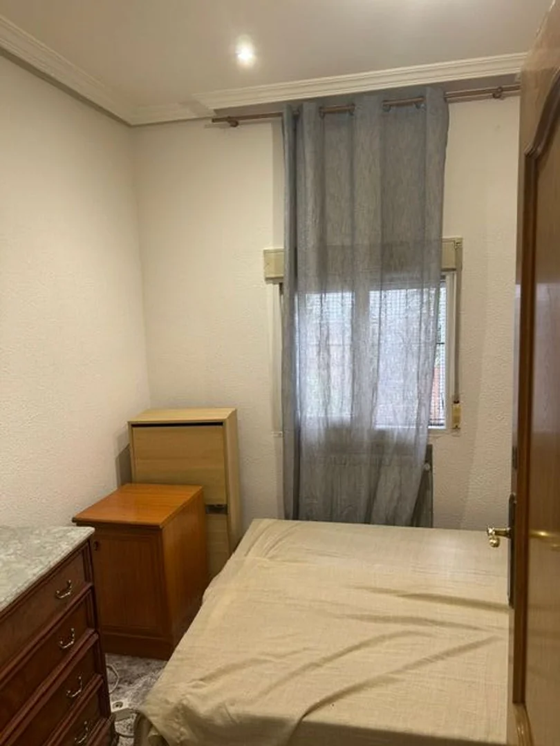 Piso en Calle Vicenta Villegas, 24, Lucero - Foto 13