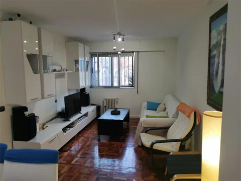 Piso en  Calle Isla Malaita 9 - Foto 7