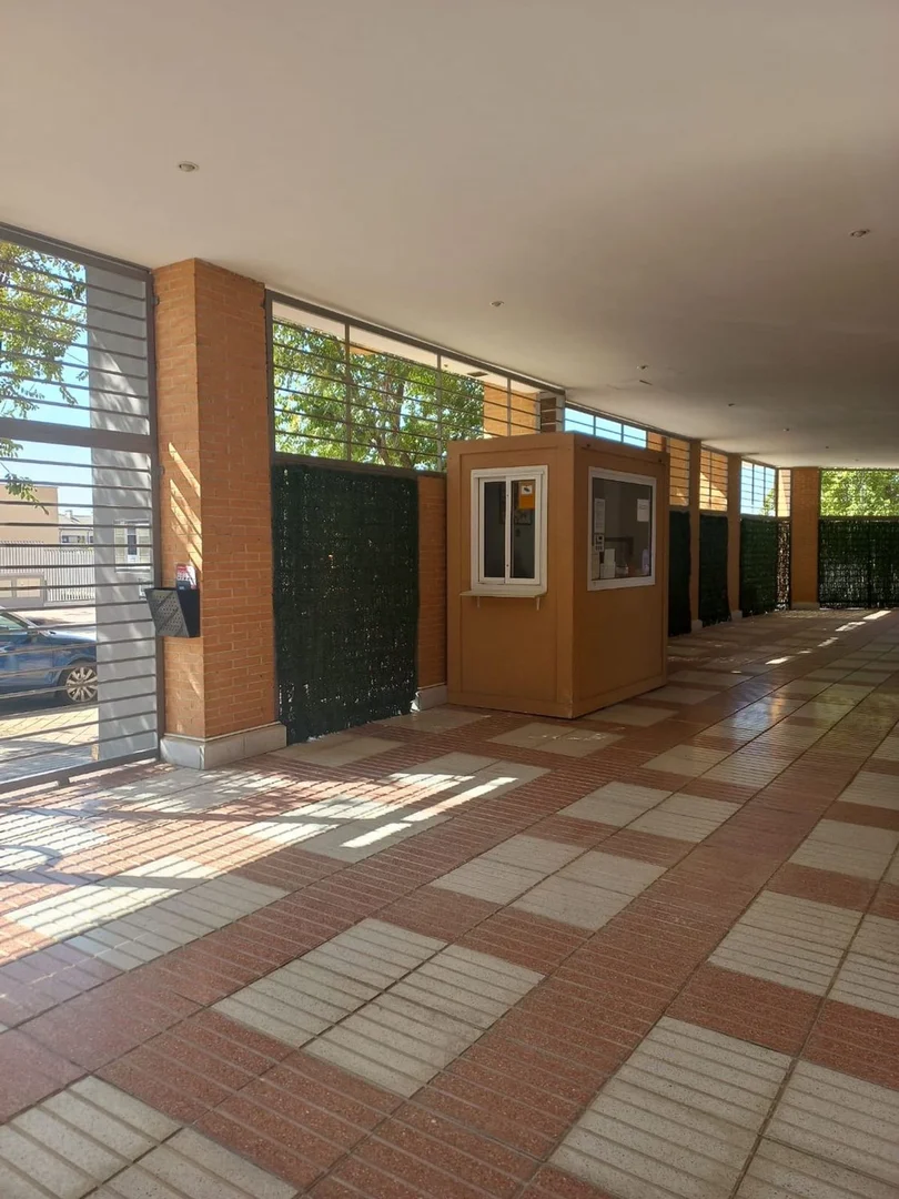 Estudio en Calle Embalse de Navacerrada, 47, Ensanche de Vallecas - La Gavia - Foto 9